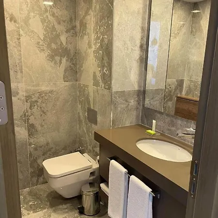 빌라 Ultra Luxury Villa With Private Jacuzzy And Beach/Oms